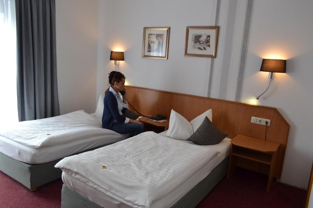 Hotel & Restaurant Zur Linde Freital Buitenkant foto
