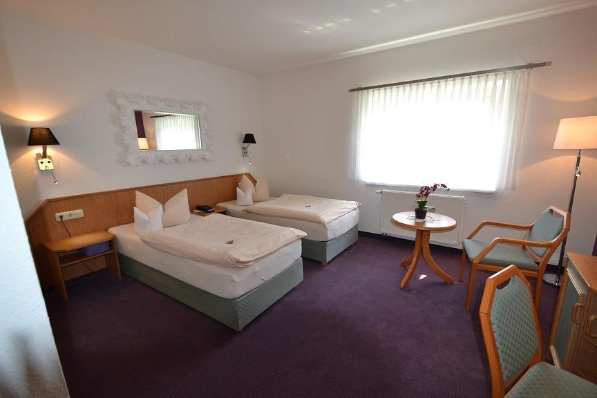 Hotel & Restaurant Zur Linde Freital Buitenkant foto