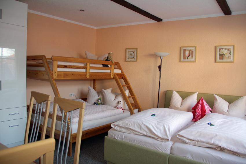 Hotel & Restaurant Zur Linde Freital Buitenkant foto