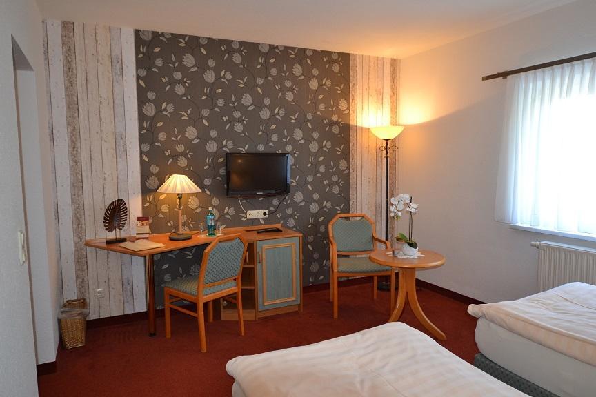 Hotel & Restaurant Zur Linde Freital Buitenkant foto